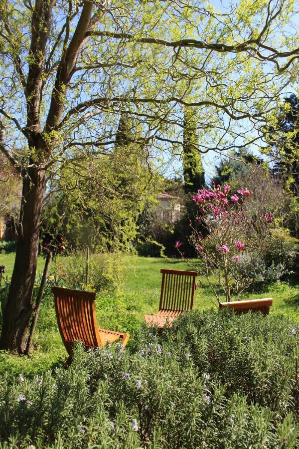 Mas Les Romarins, 10 Min D'Uzes, Piscine Et Grand Jardin Clos, Jeux, Nid De Repos Et Base Pour Activites Dans Le Gard (Adults Only) ภายนอก รูปภาพ